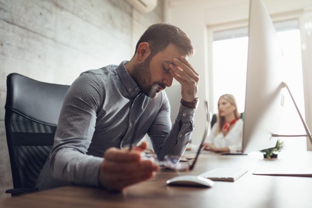 man in the office stress out